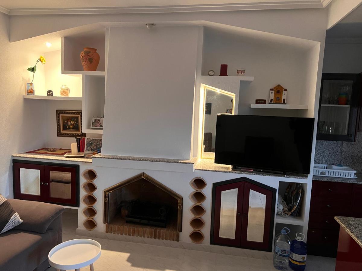 Schoenes Ruhiges Rooftop Apartment Mit Grosser Dachterrasse Torrevieja Kültér fotó